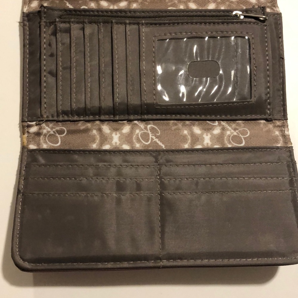 Wallet - Picture 2 of 3